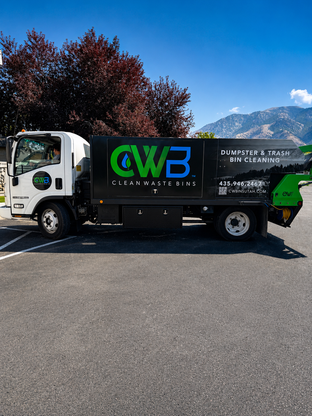 Clean Waste Bins professional cleaning truck
